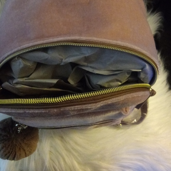 Small backpack - Picture 3 of 12